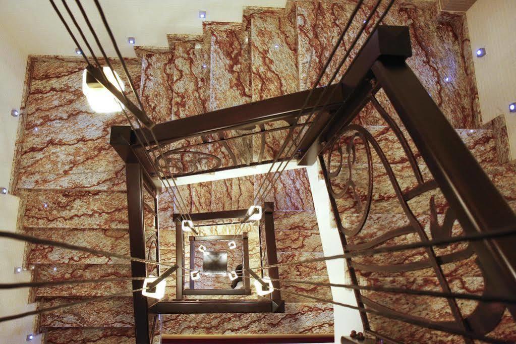 Hotel Anna Junior Târgu Jiu المظهر الداخلي الصورة