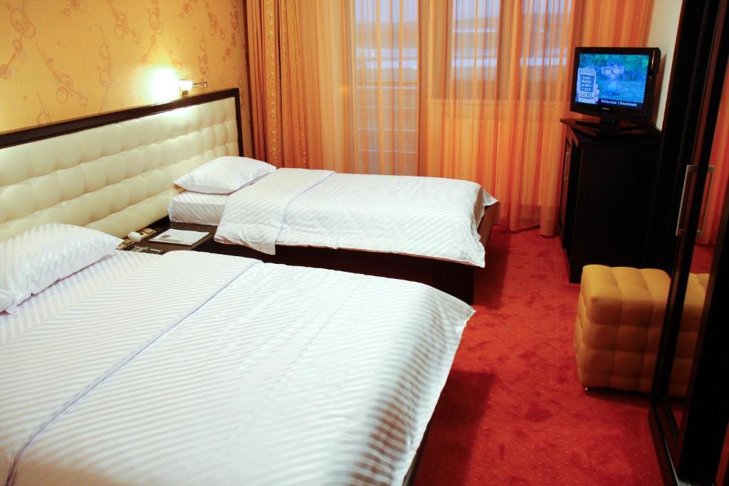 Hotel Anna Junior Târgu Jiu الغرفة الصورة