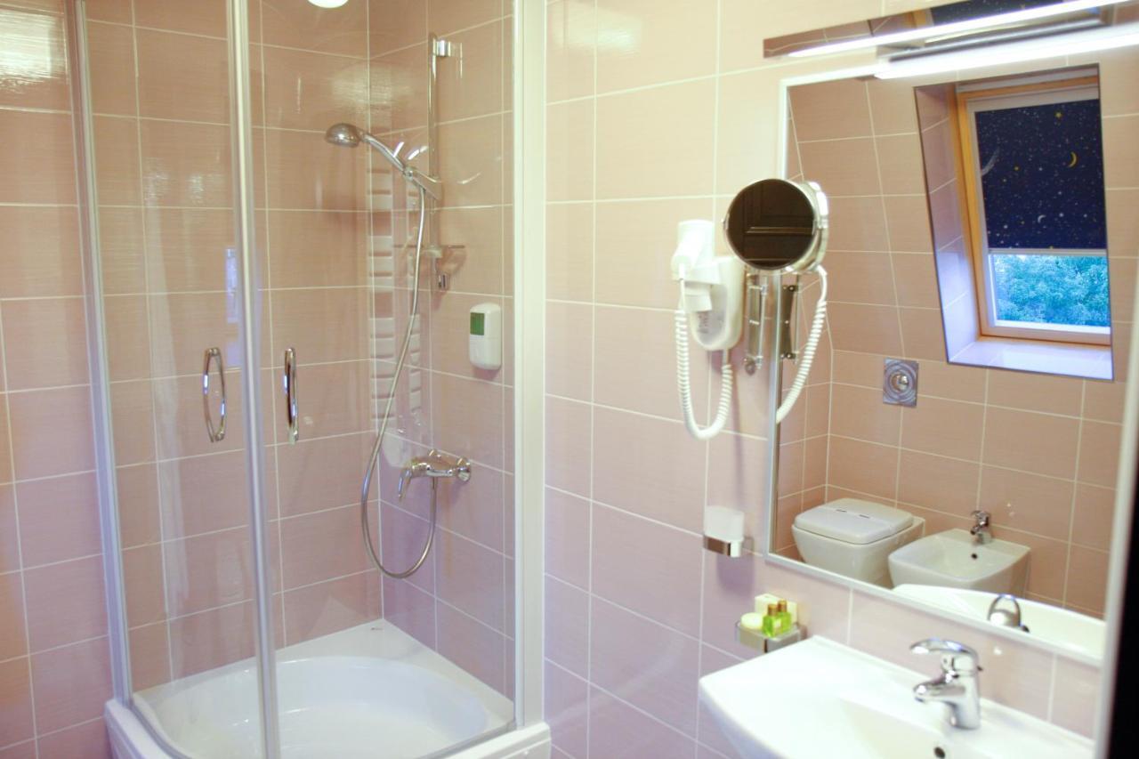 Hotel Anna Junior Târgu Jiu المظهر الخارجي الصورة